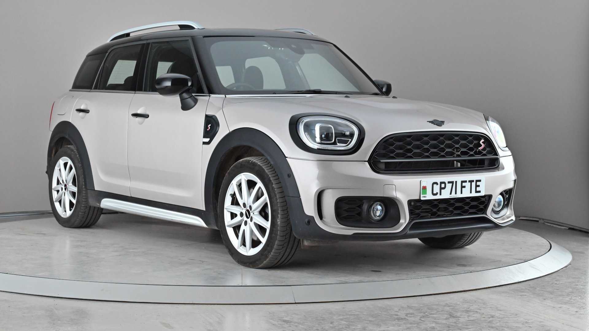 Main listing image - MINI Countryman