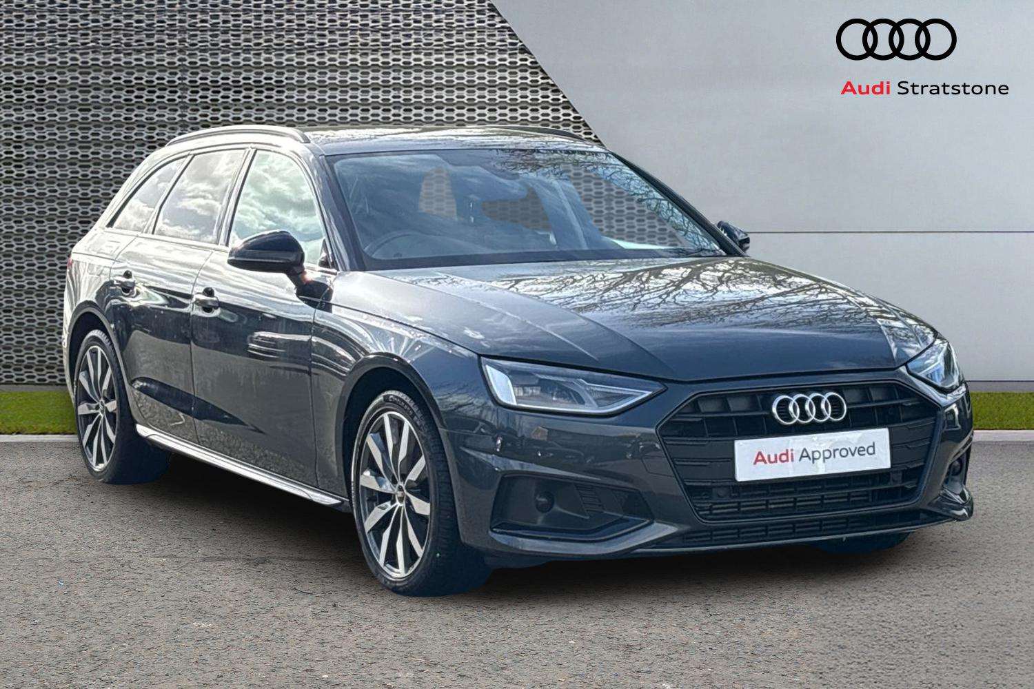 Main listing image - Audi A4 Avant