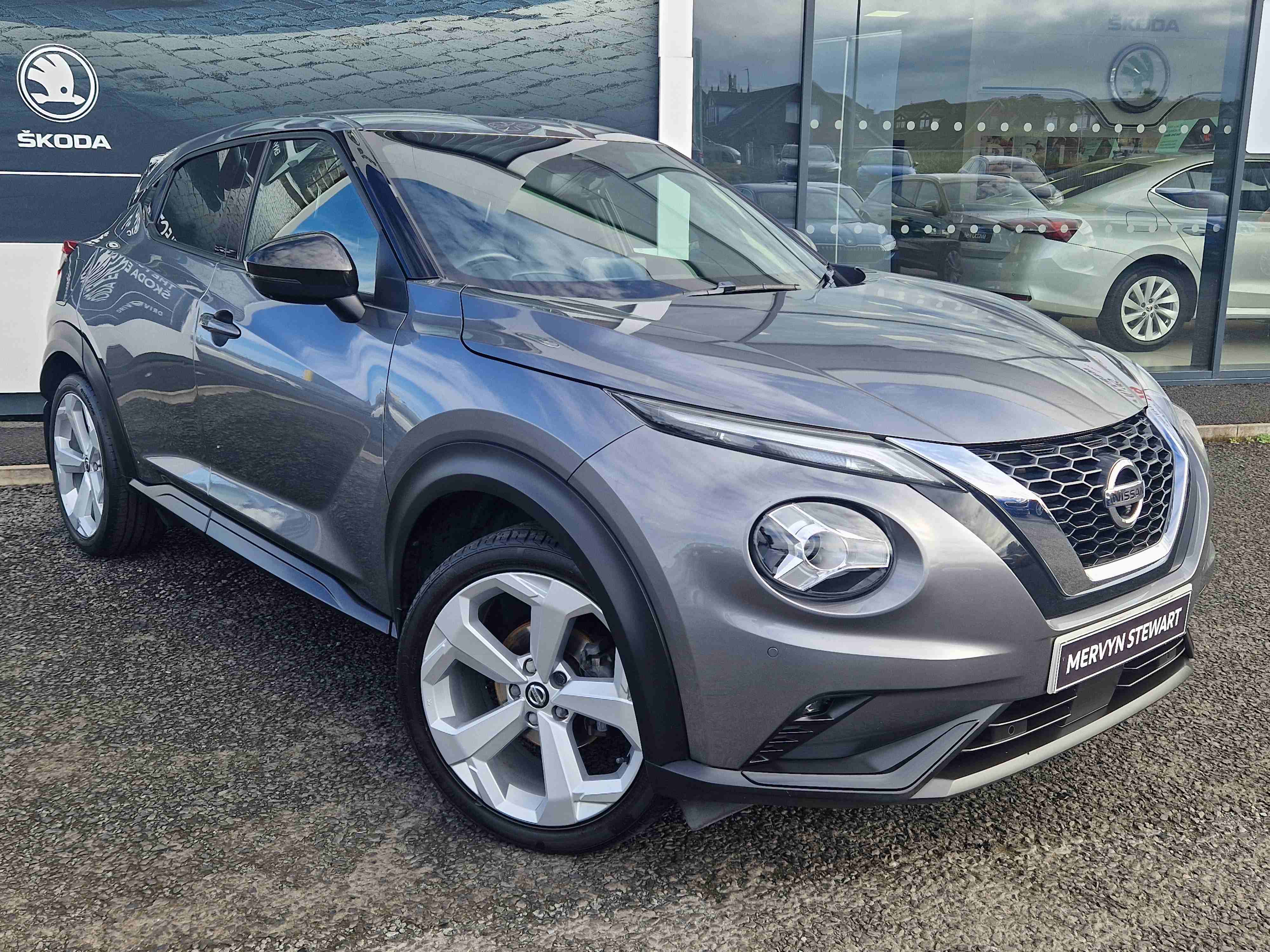 Main listing image - Nissan Juke