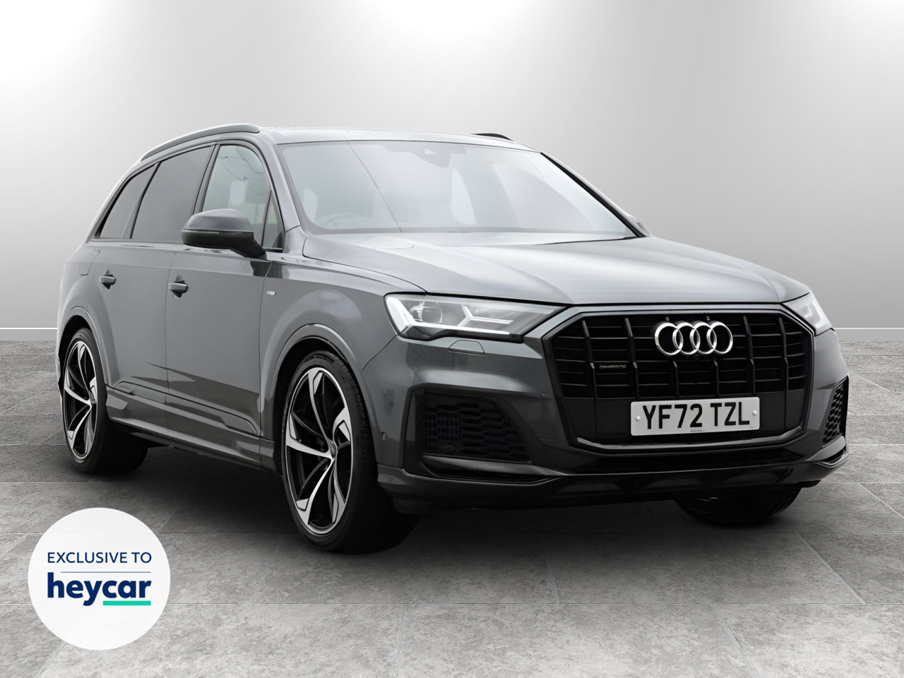 Main listing image - Audi Q7