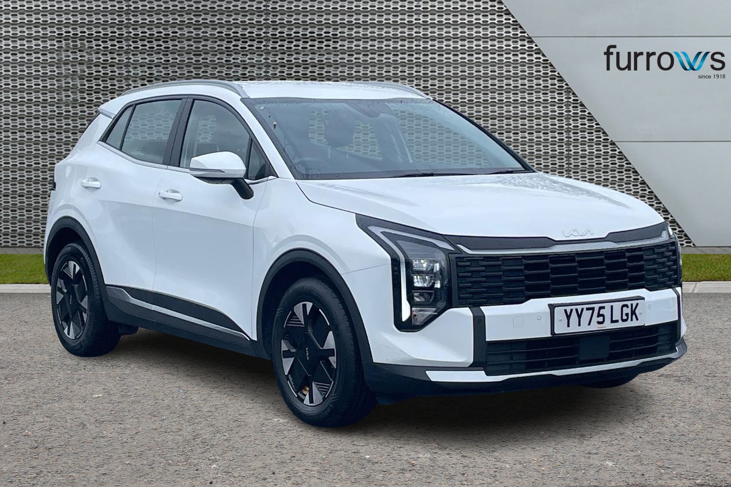 Main listing image - Kia Sportage
