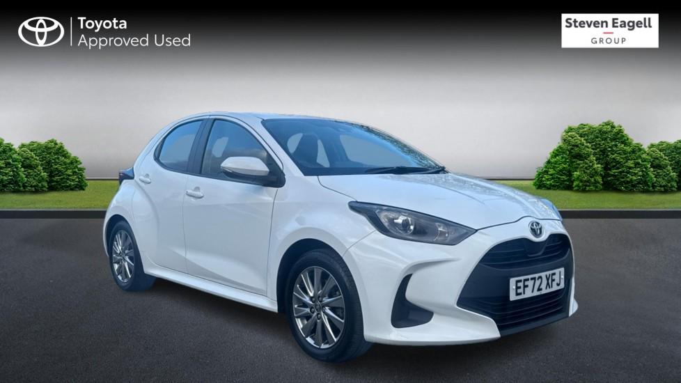 Main listing image - Toyota Yaris