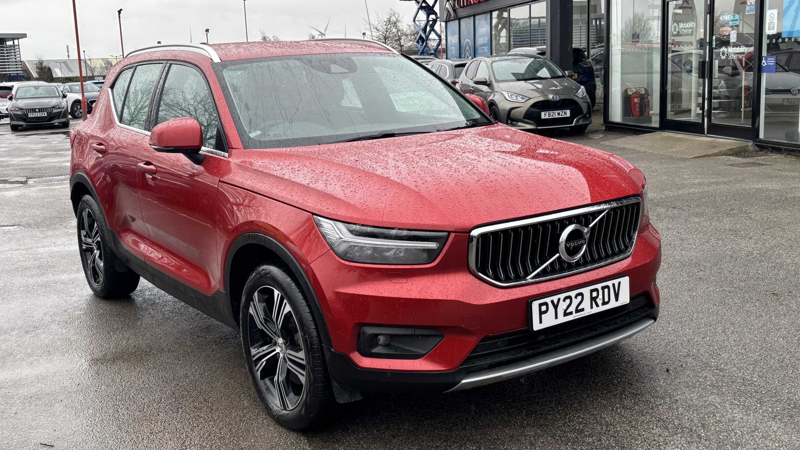 Main listing image - Volvo XC40 Recharge