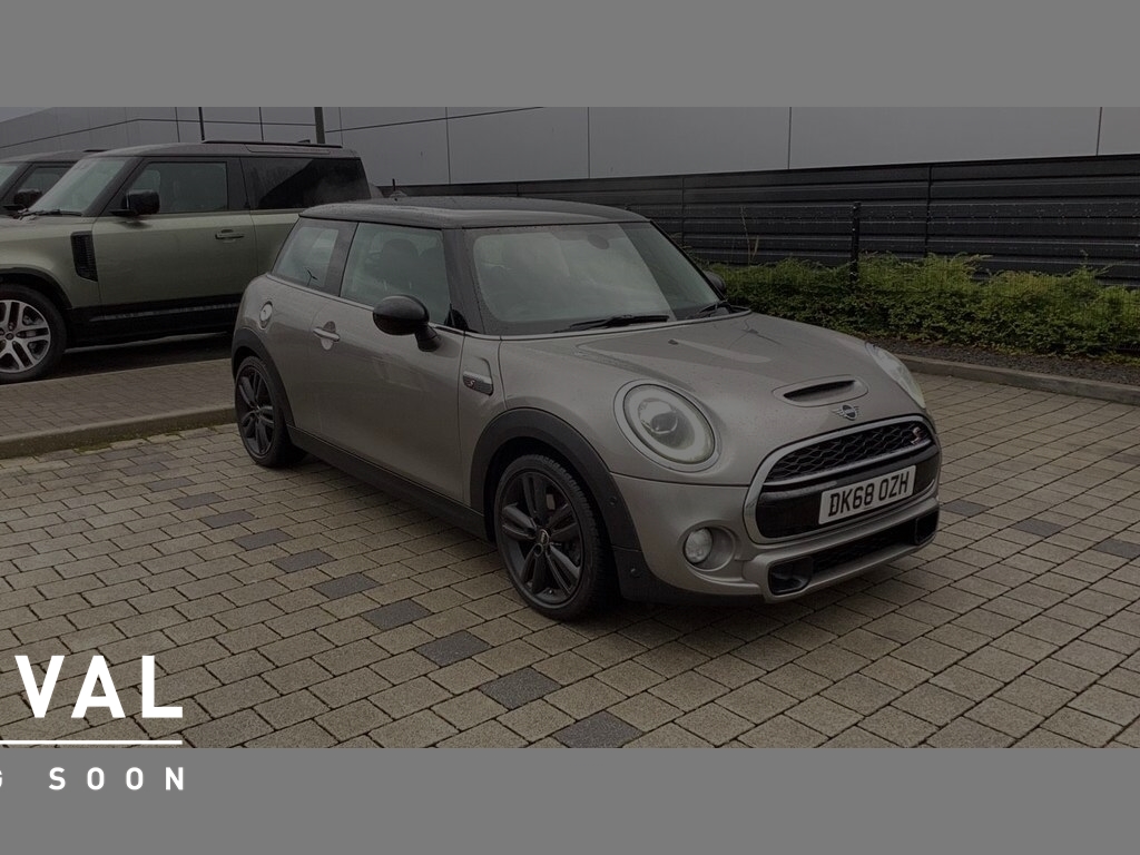 Main listing image - MINI Hatchback