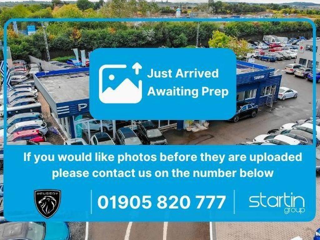 Main listing image - Peugeot e-208