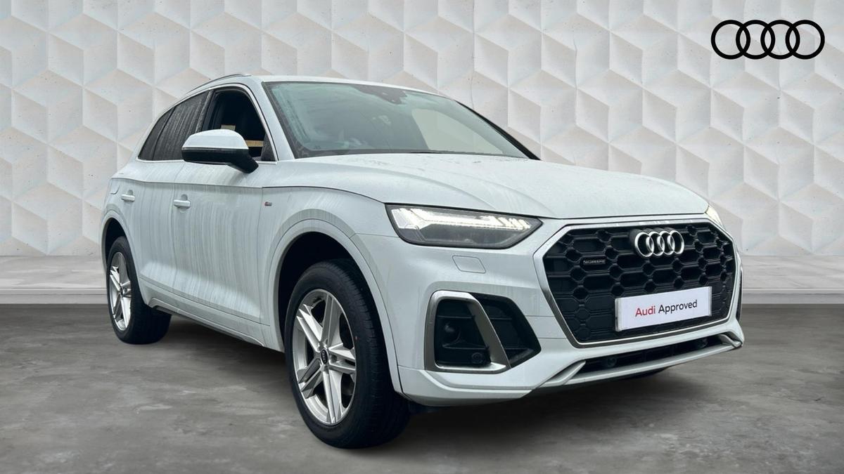 Main listing image - Audi Q5