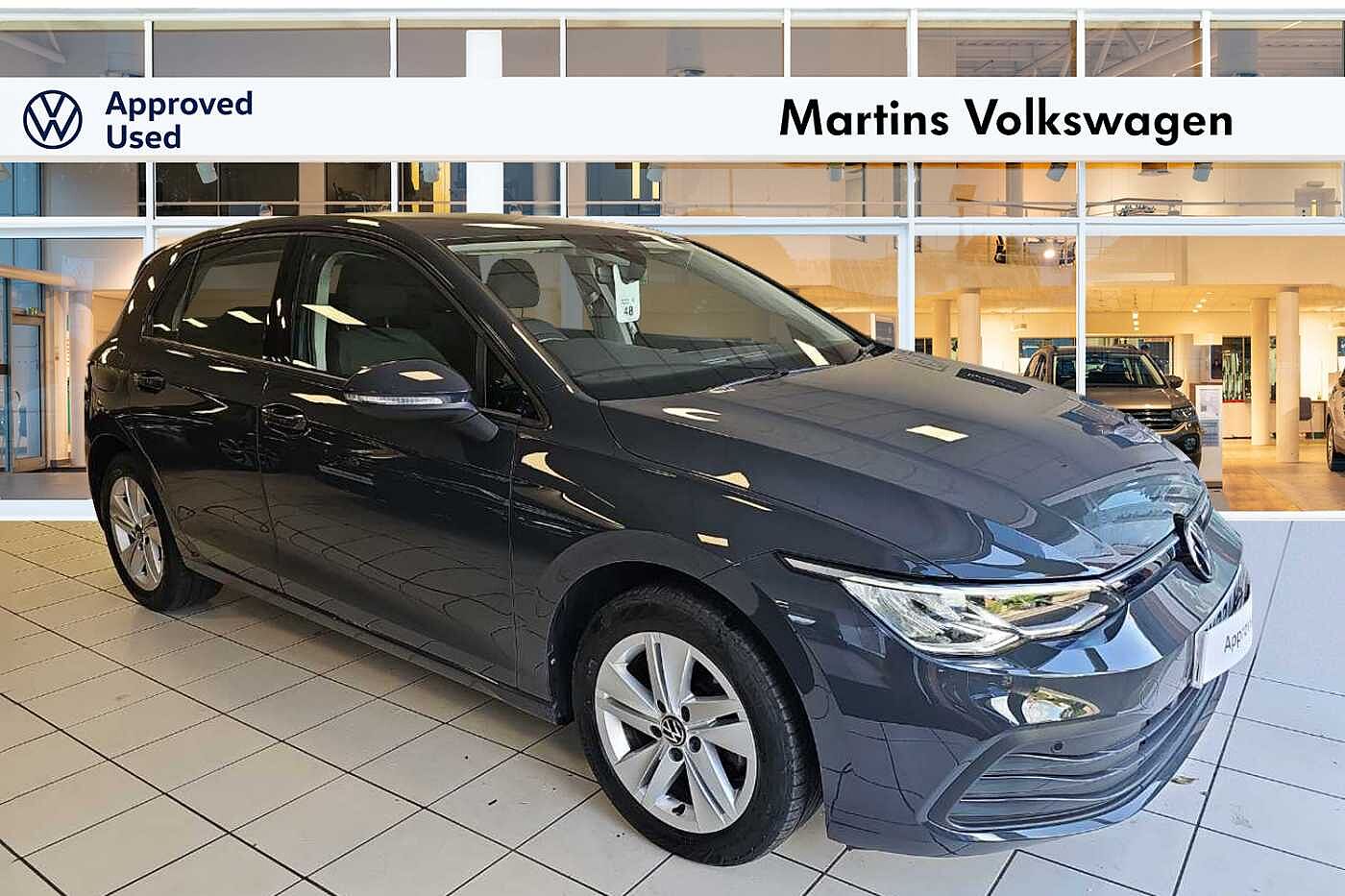 Main listing image - Volkswagen Golf