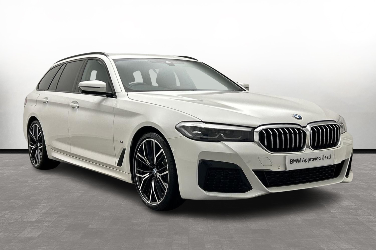 Main listing image - BMW 5 Series Touring