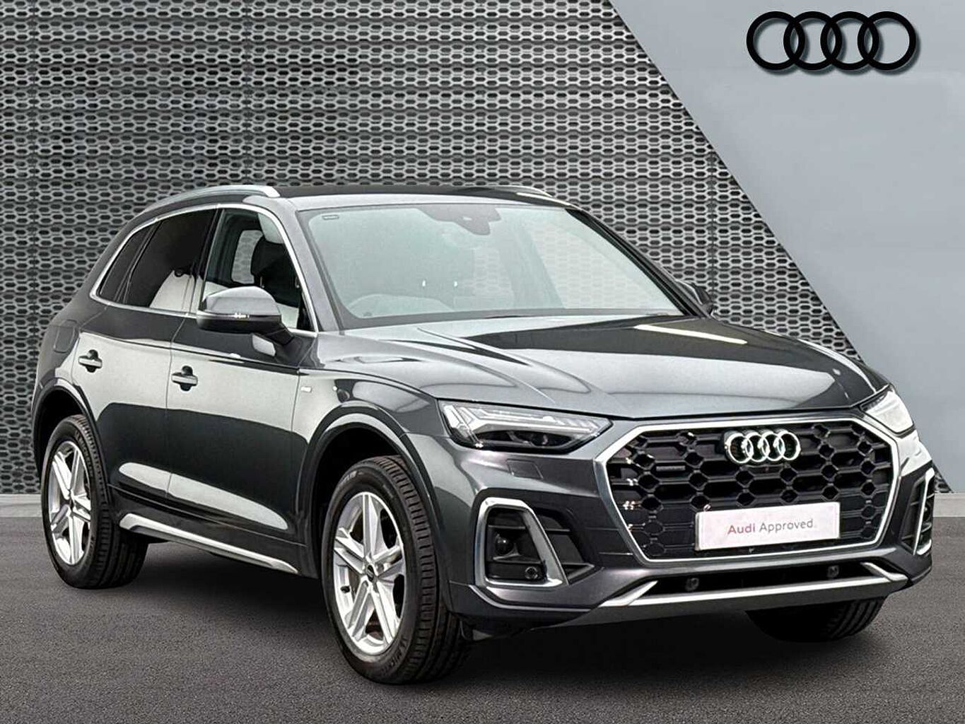 Main listing image - Audi Q5