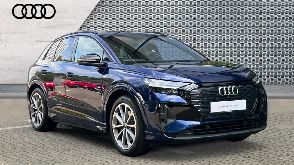 Main listing image - Audi Q4
