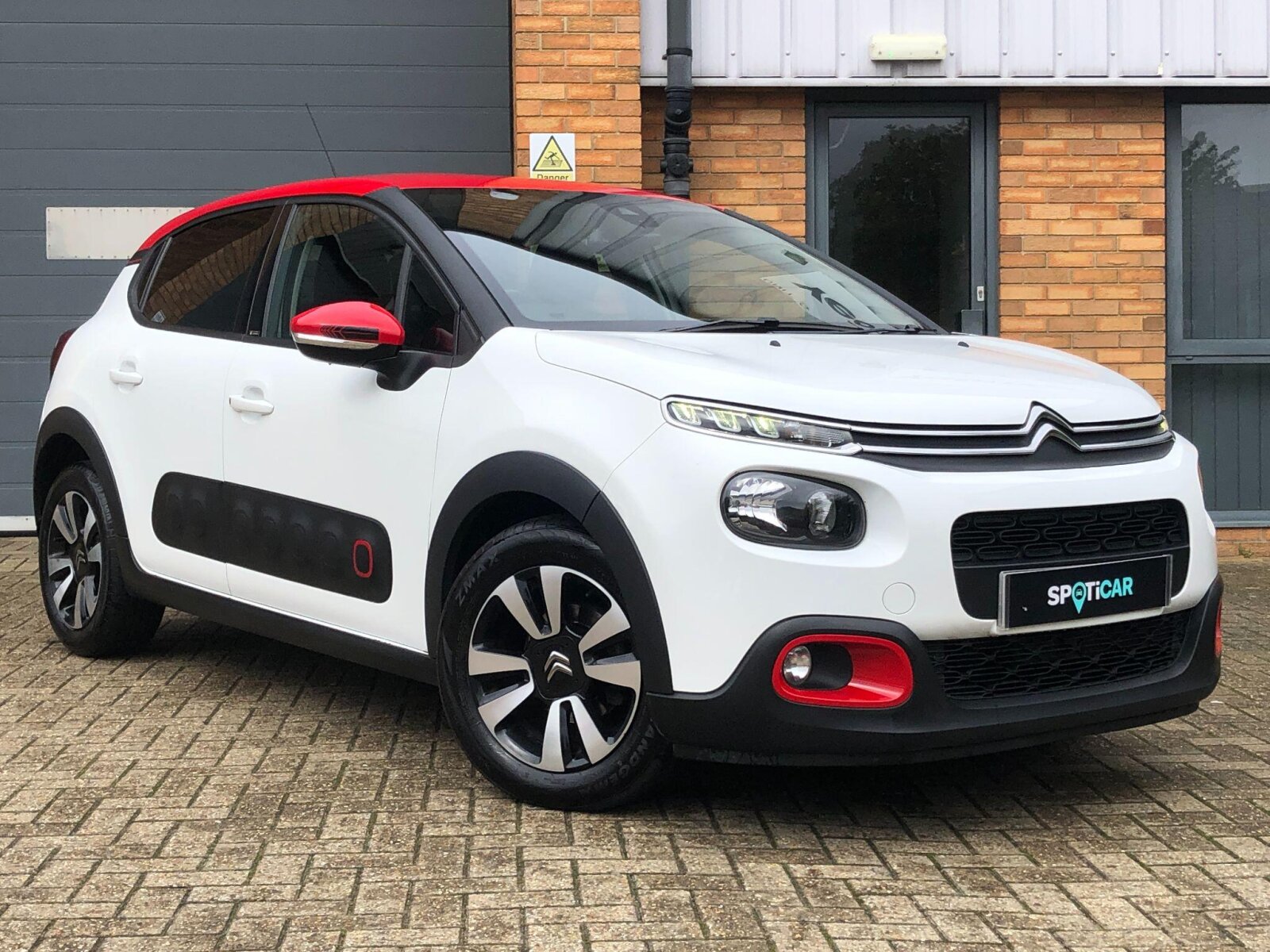 Main listing image - Citroen C3