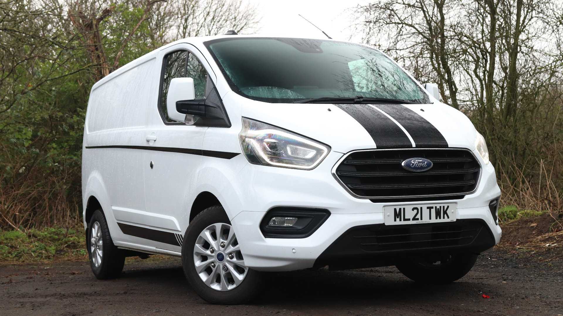 Main listing image - Ford Transit Custom