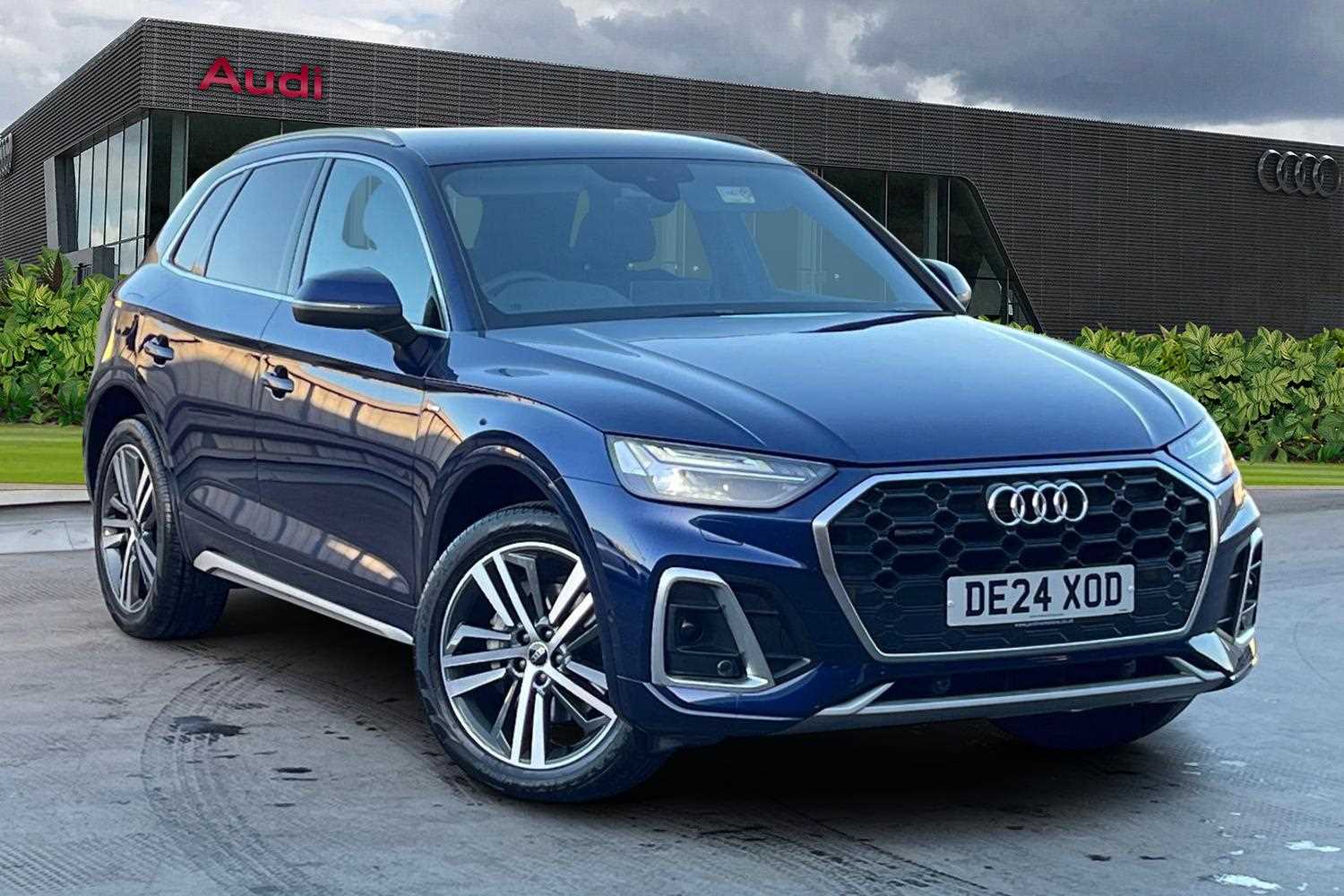 Main listing image - Audi Q5