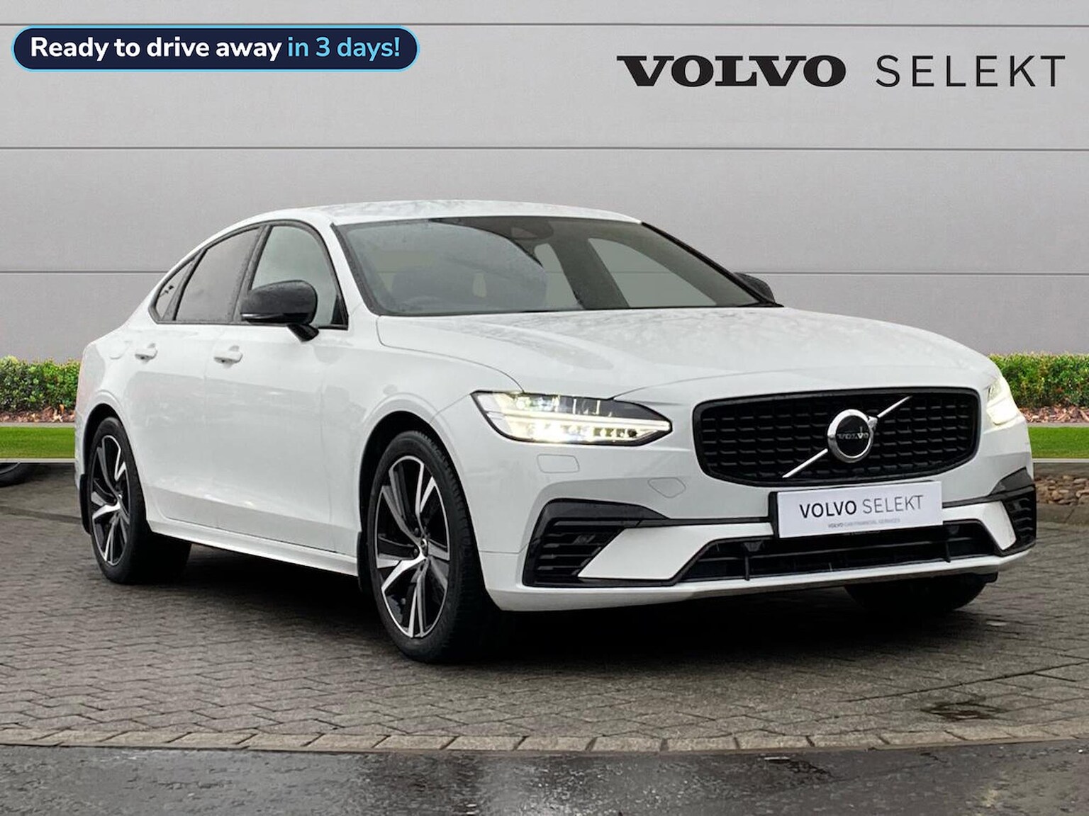 Main listing image - Volvo S90