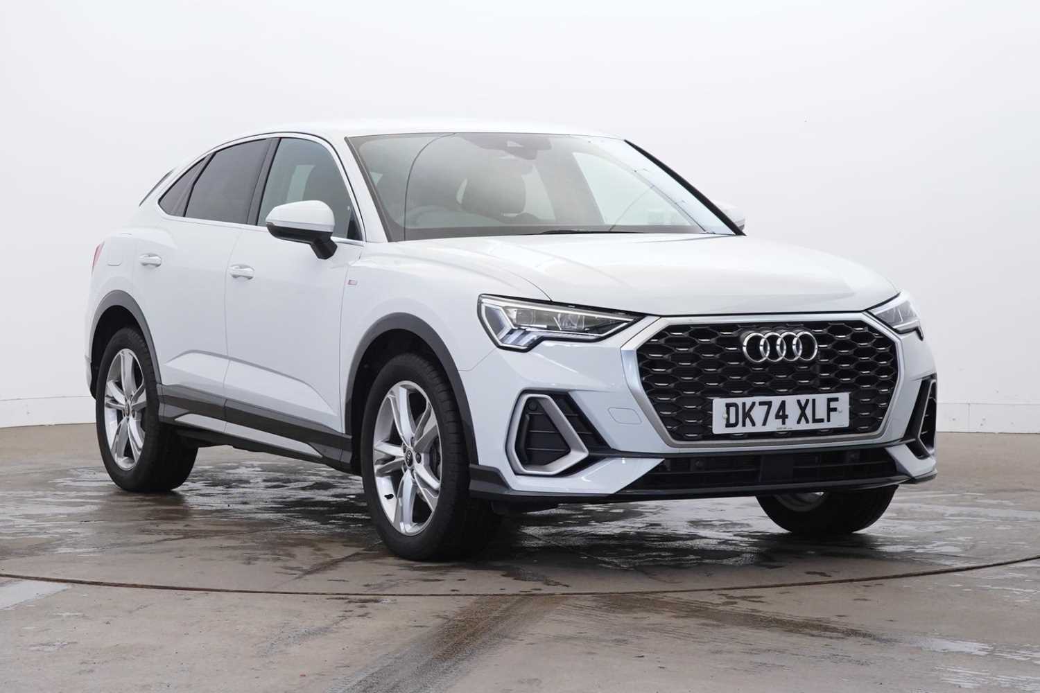 Main listing image - Audi Q3