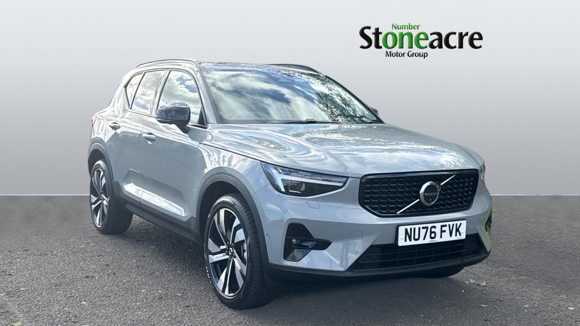 Main listing image - Volvo XC40