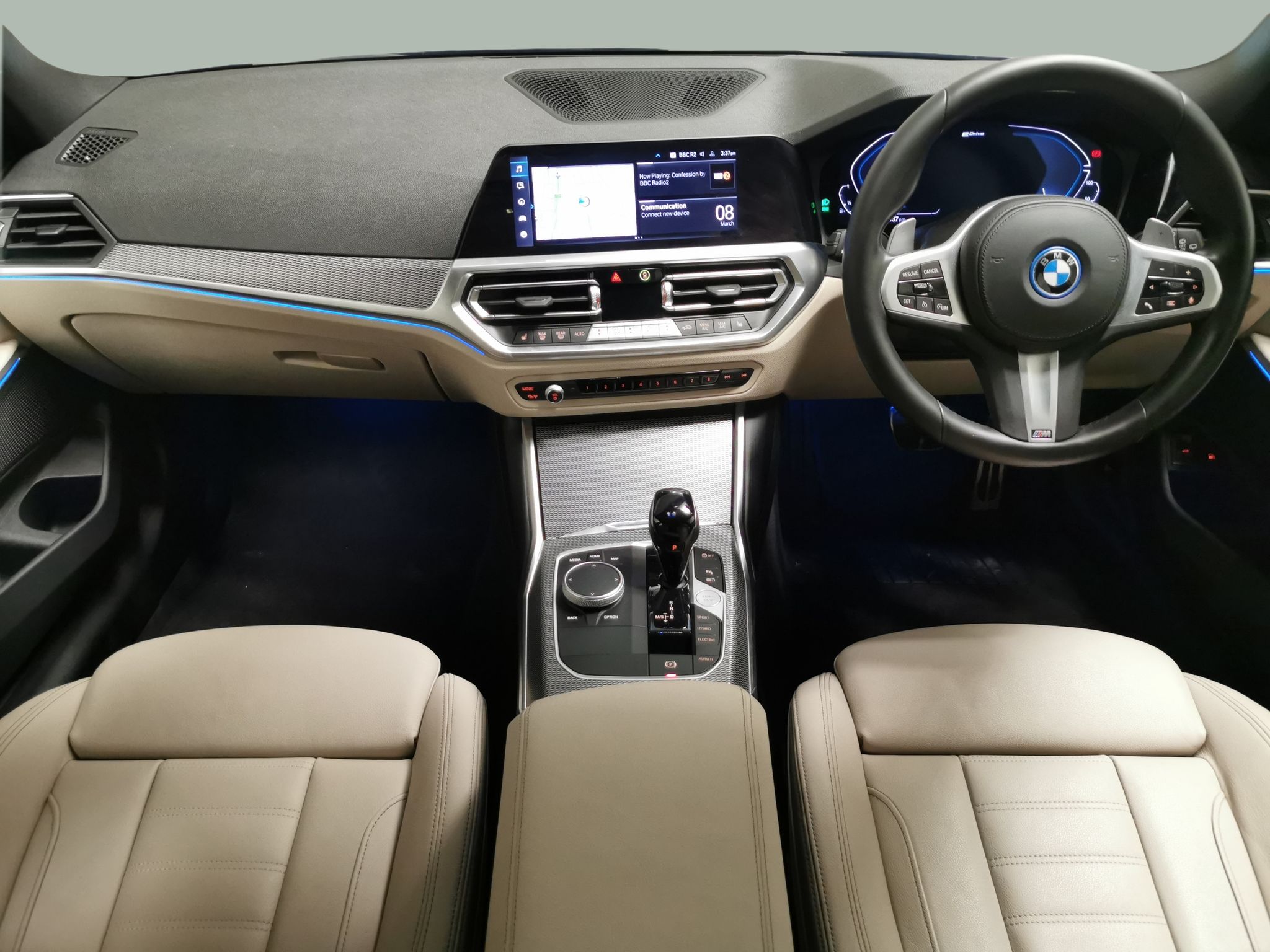 Main listing image - BMW 3 Series Touring