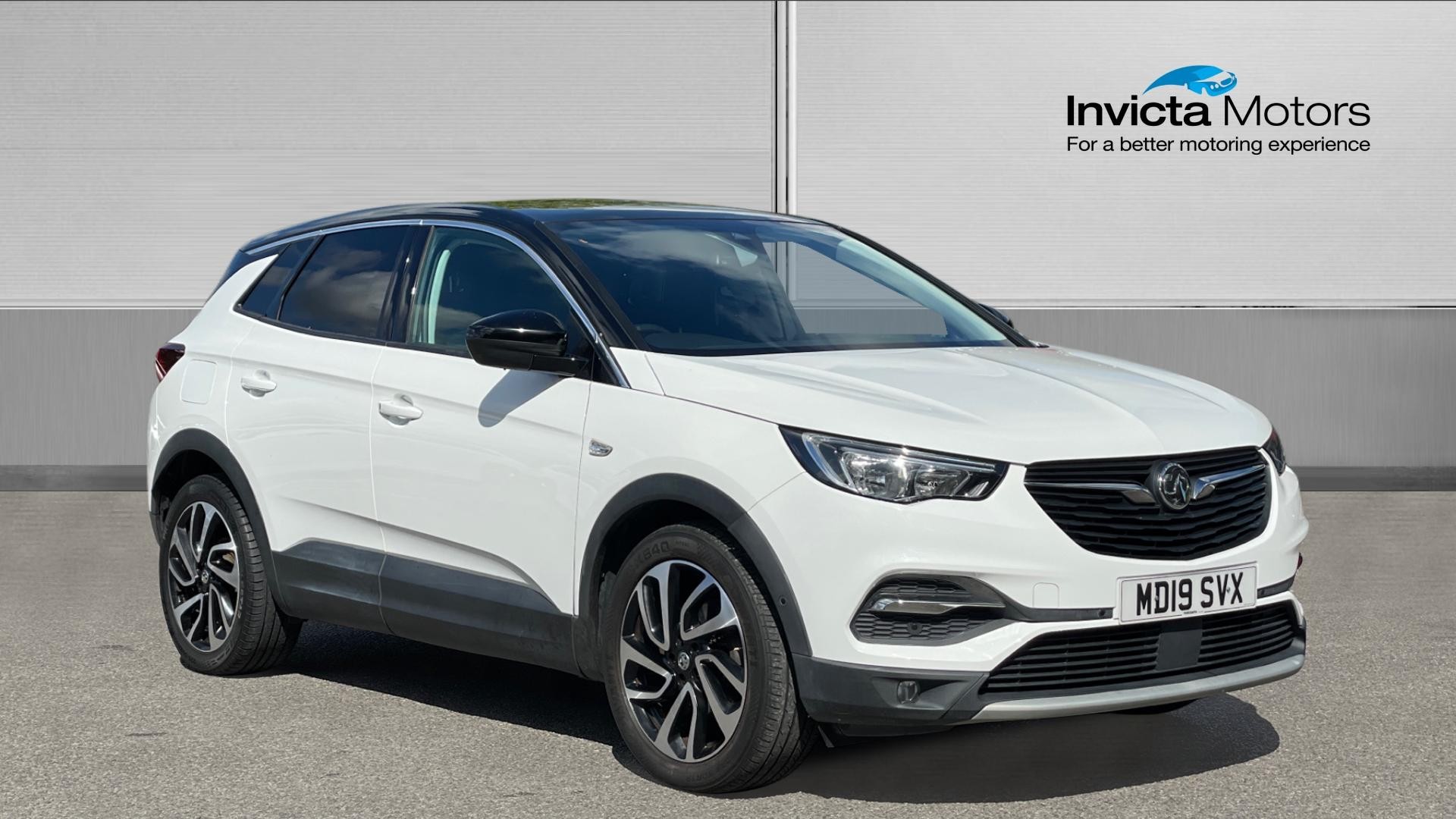 Main listing image - Vauxhall Grandland X