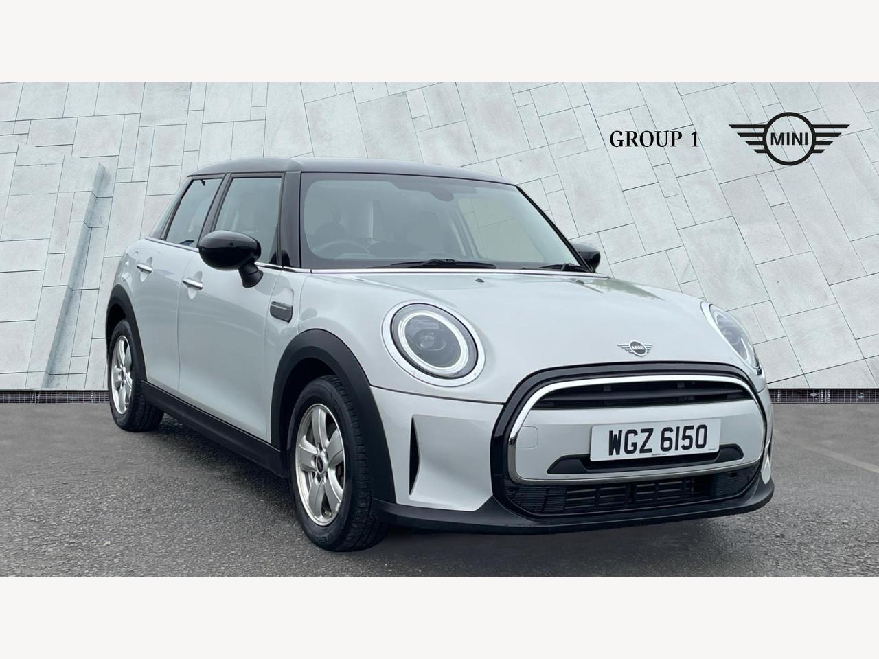 Main listing image - MINI Hatchback 5dr