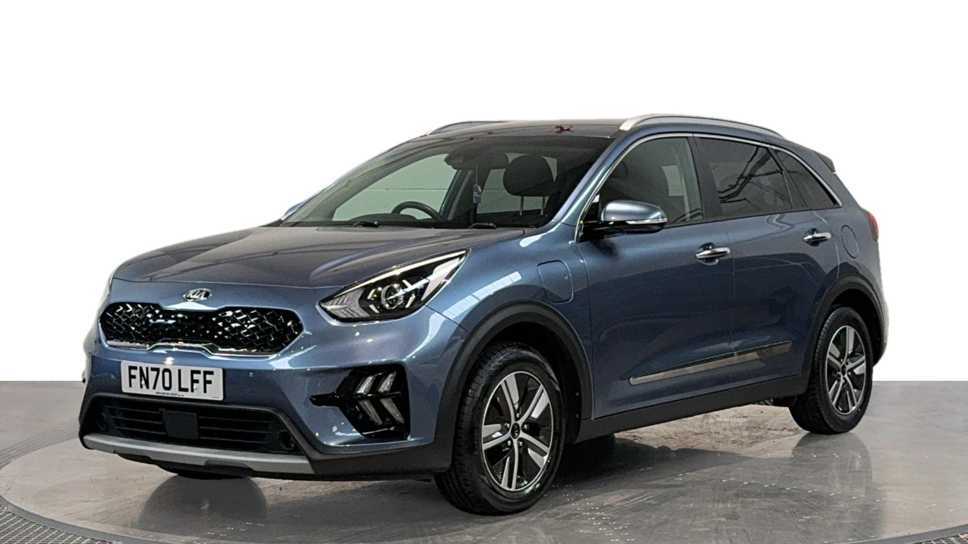 Main listing image - Kia Niro