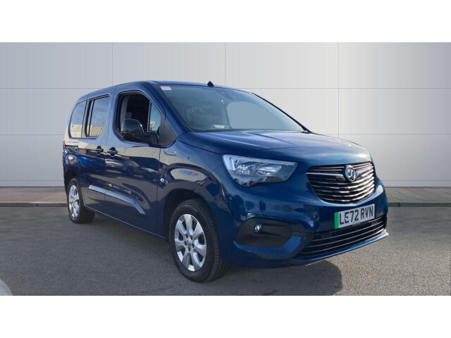 Main listing image - Vauxhall Combo Life-e