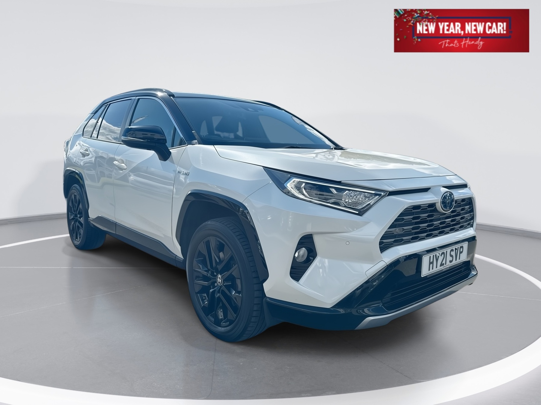 Main listing image - Toyota RAV4