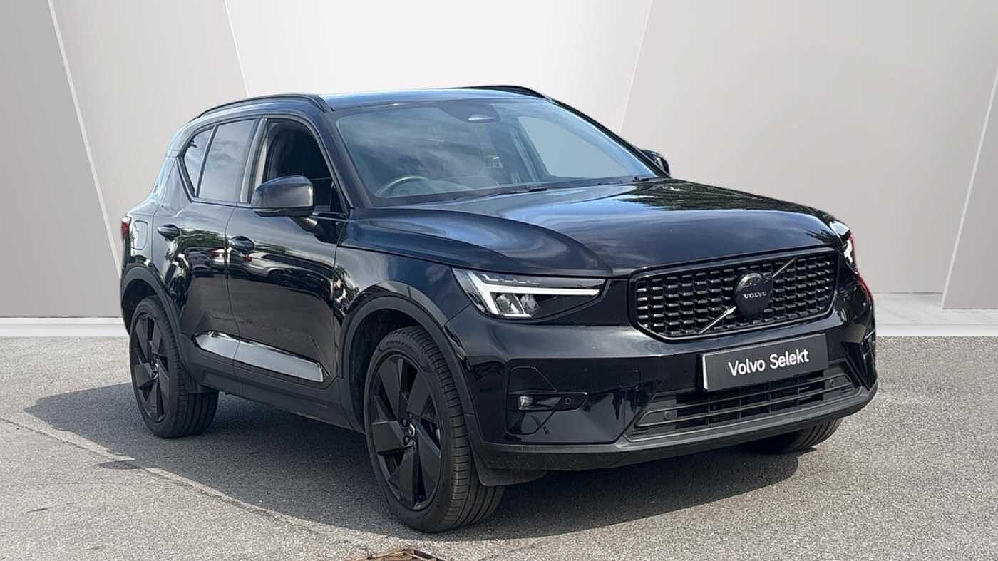Main listing image - Volvo XC40