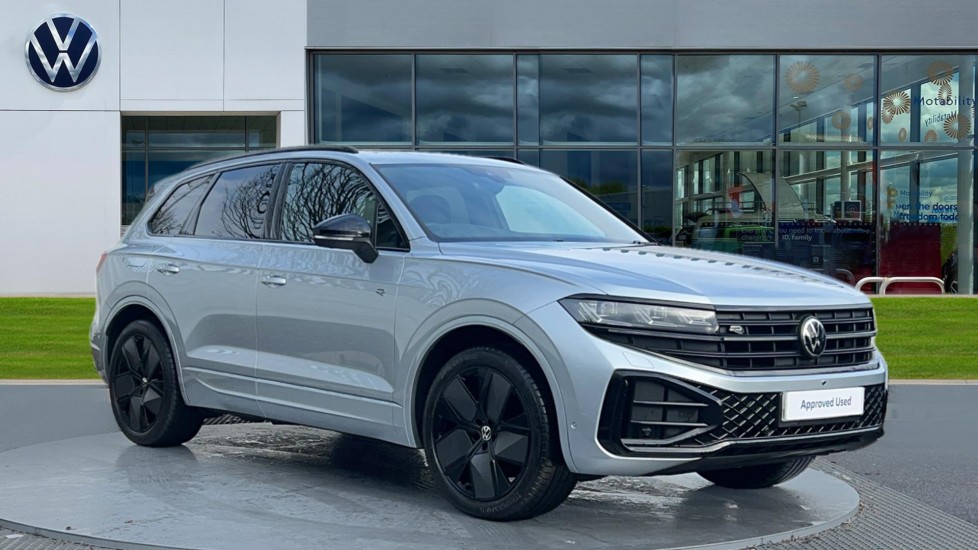 Main listing image - Volkswagen Touareg