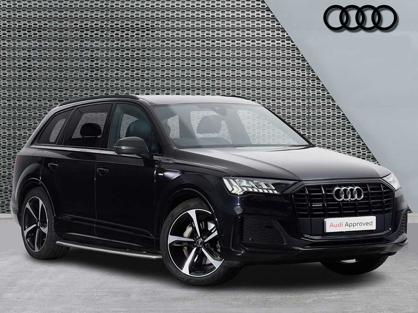 Main listing image - Audi Q7