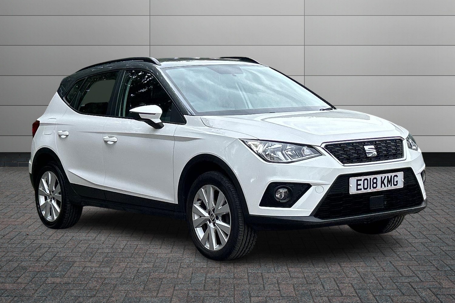 Main listing image - SEAT Arona