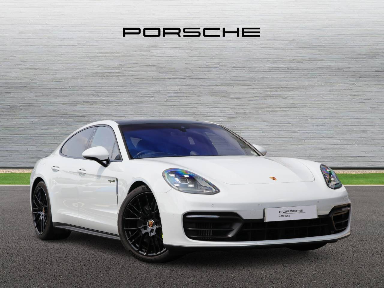 Main listing image - Porsche Panamera