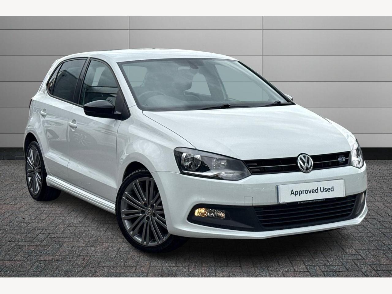 Main listing image - Volkswagen Polo