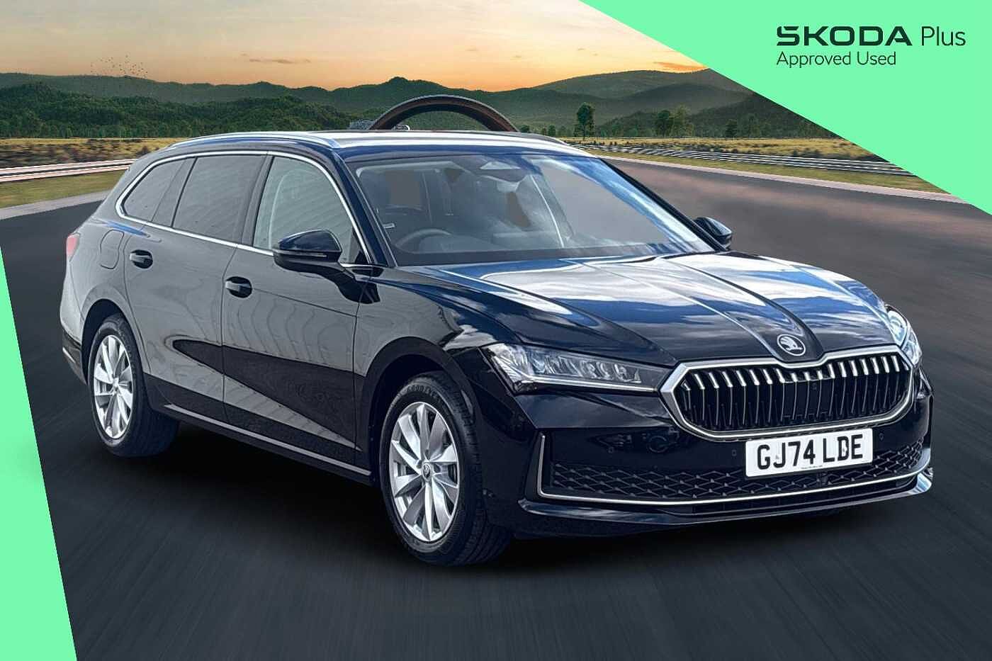 Main listing image - Skoda Superb Estate
