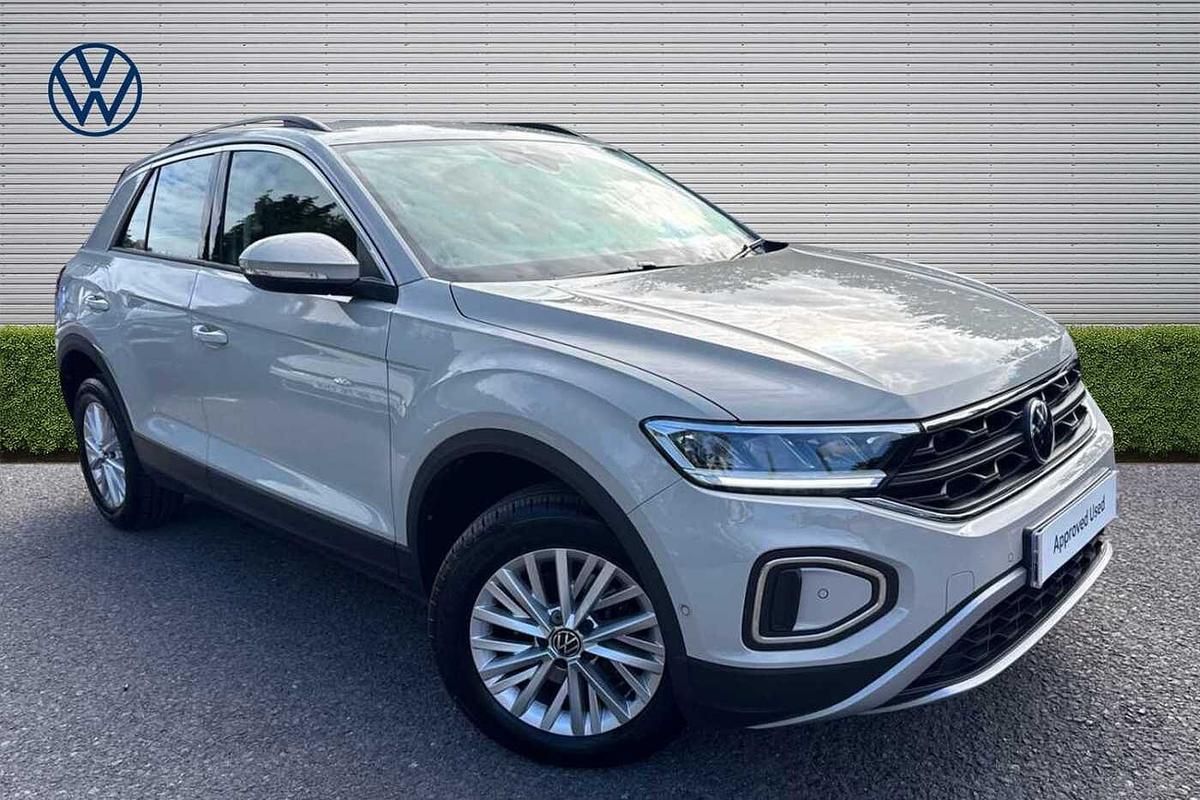 Main listing image - Volkswagen T-Roc