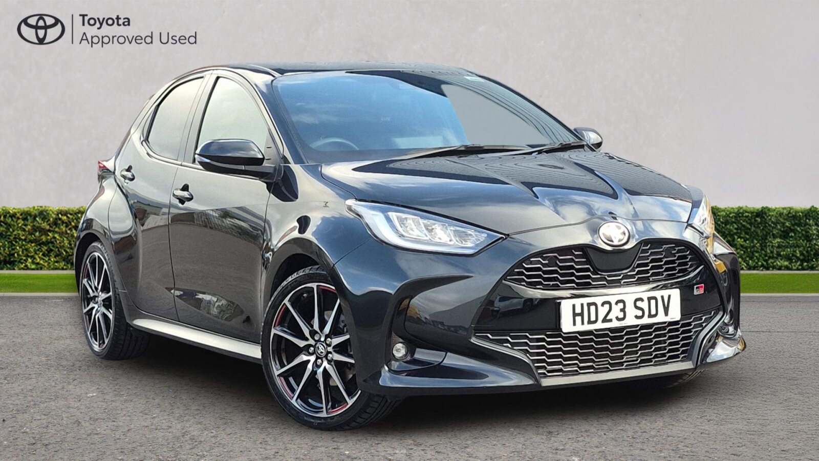 Main listing image - Toyota Yaris
