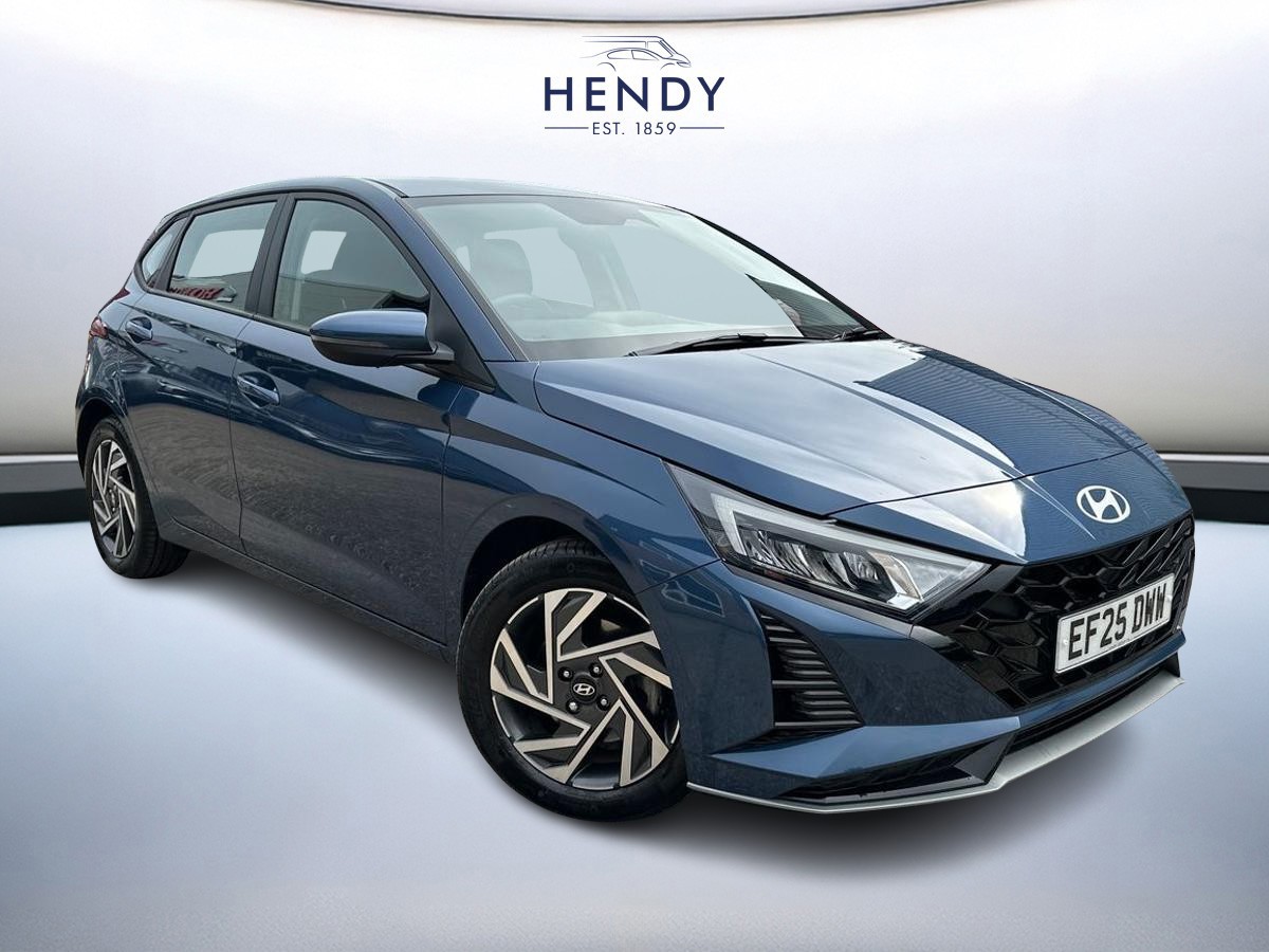 Main listing image - Hyundai i20