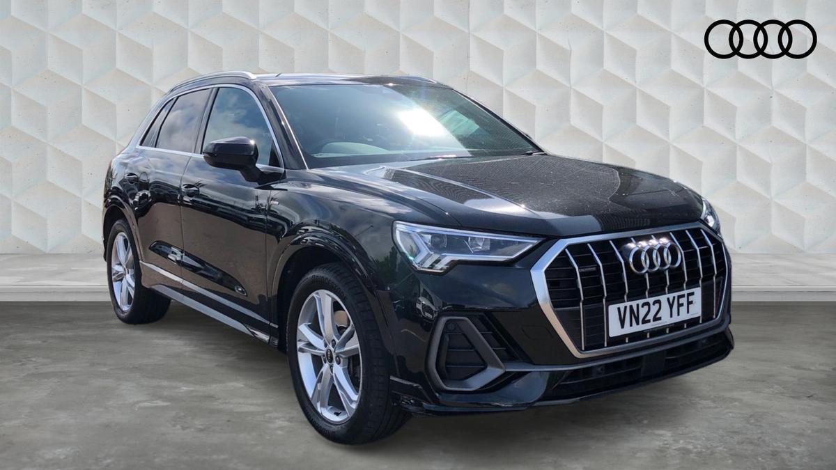 Main listing image - Audi Q3