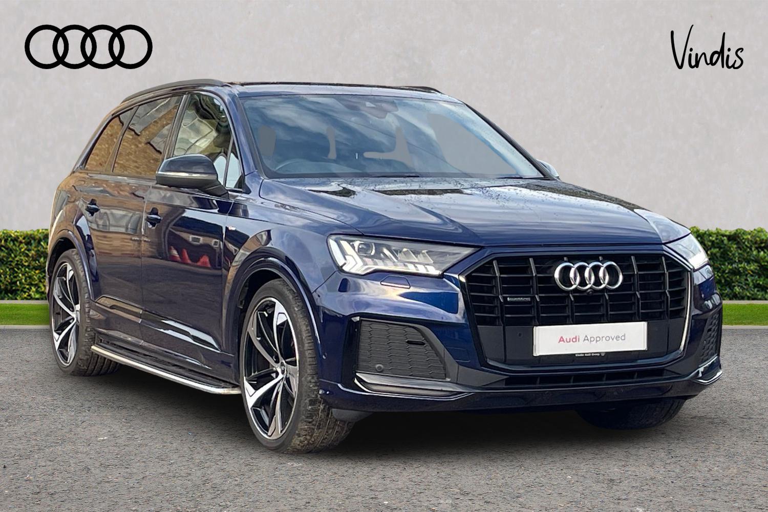Main listing image - Audi Q7