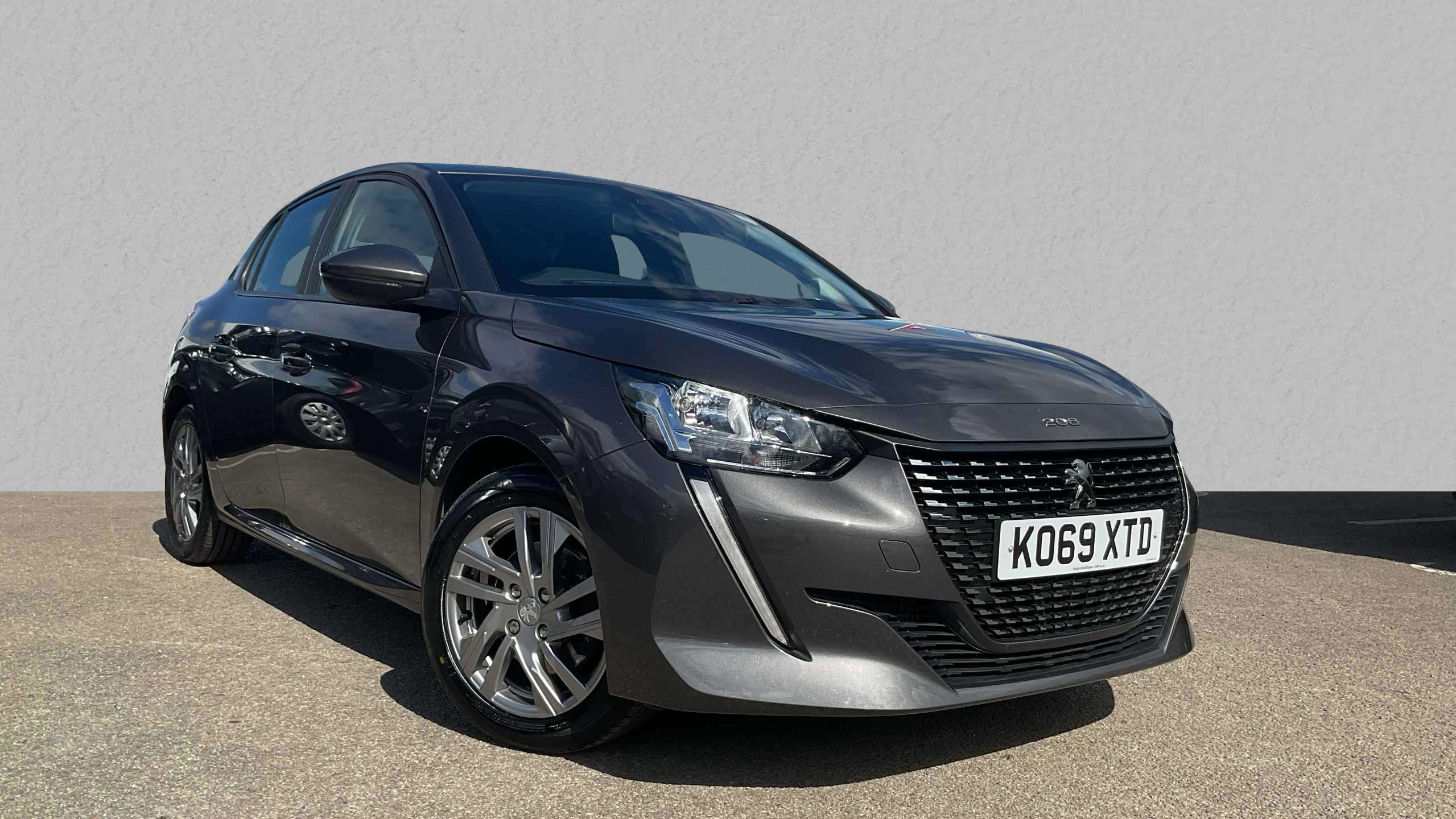 Main listing image - Peugeot 208