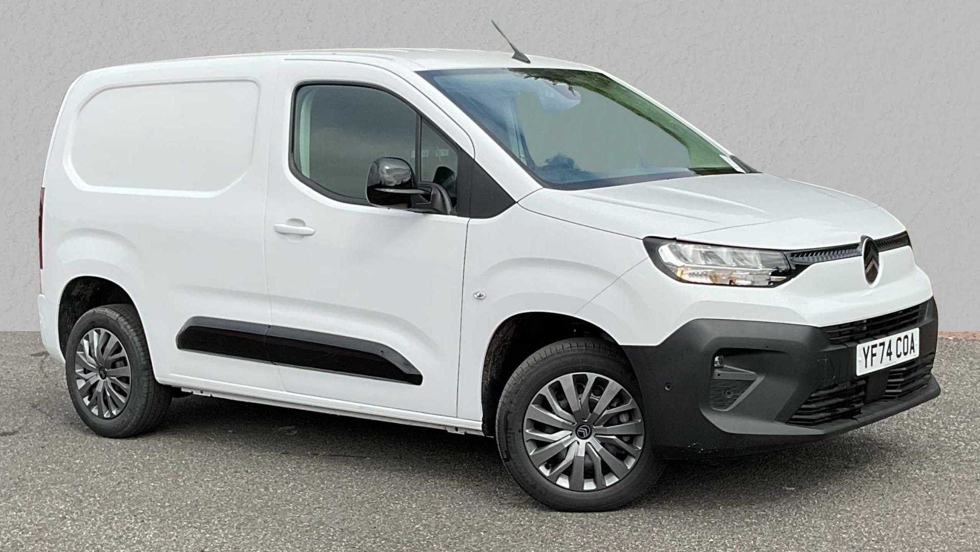 Main listing image - Citroen Berlingo Van