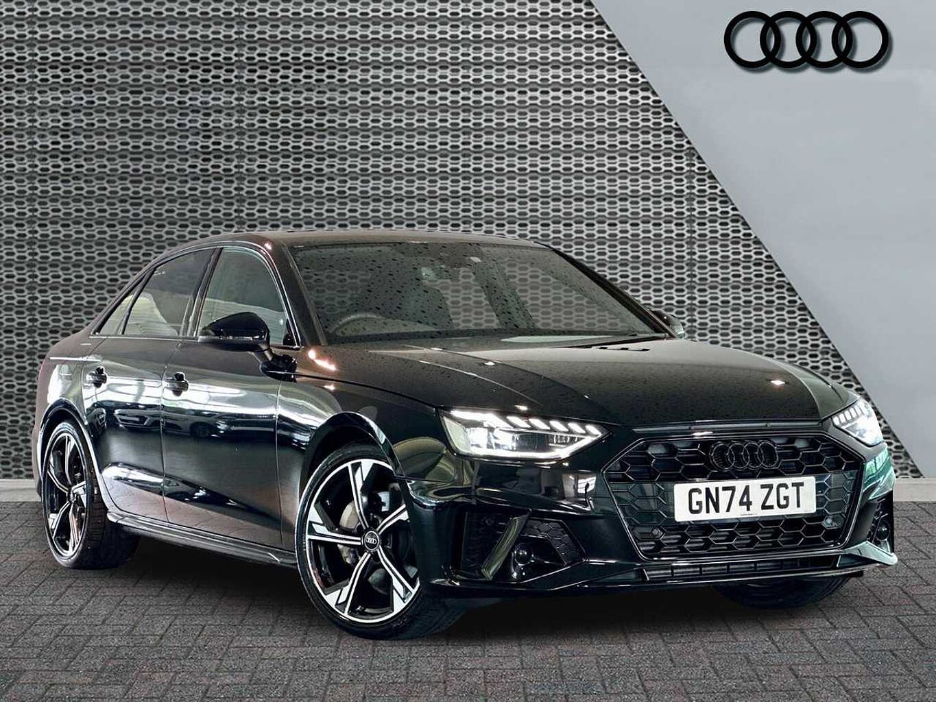 Main listing image - Audi A4