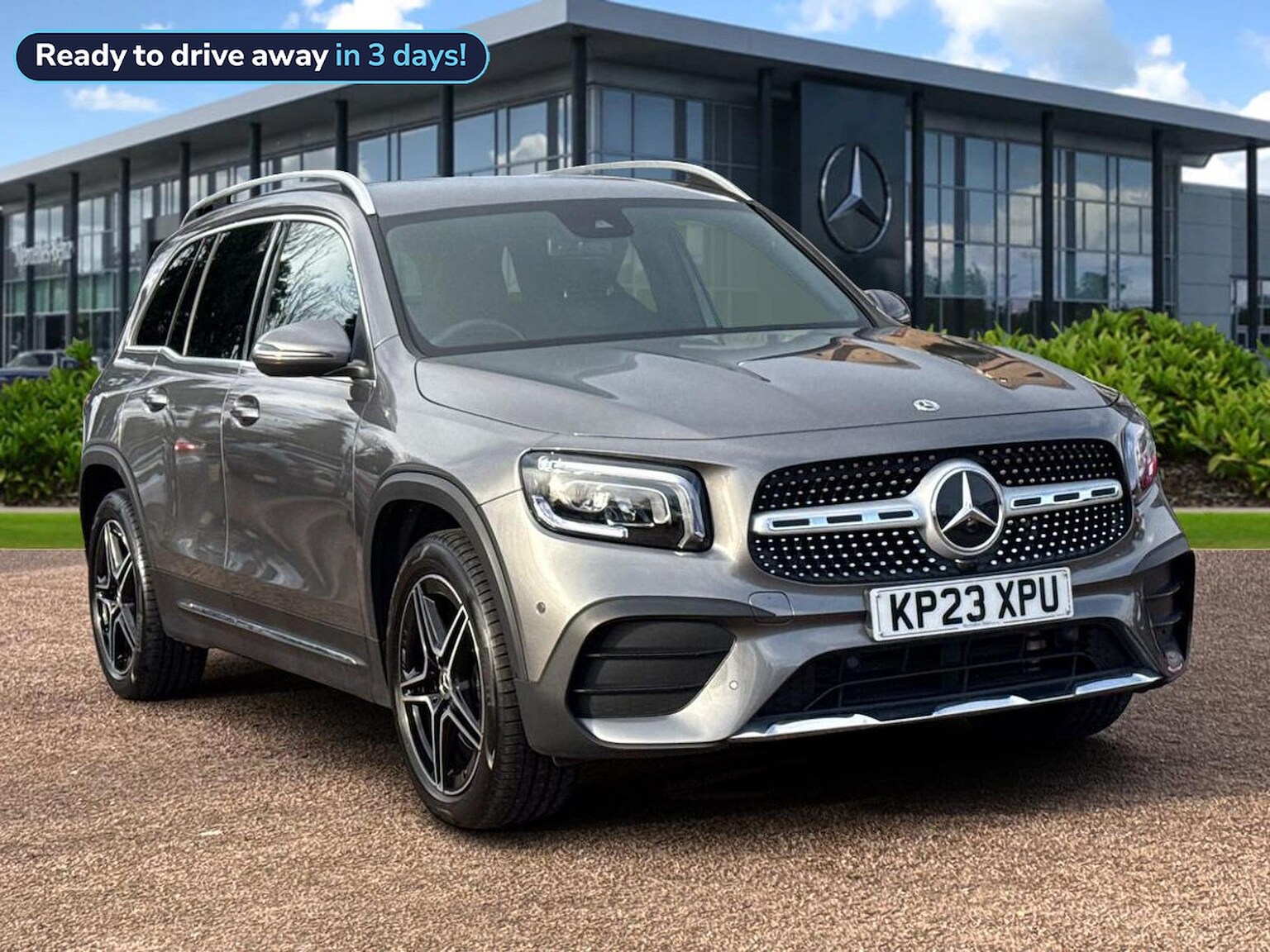 Main listing image - Mercedes-Benz GLB