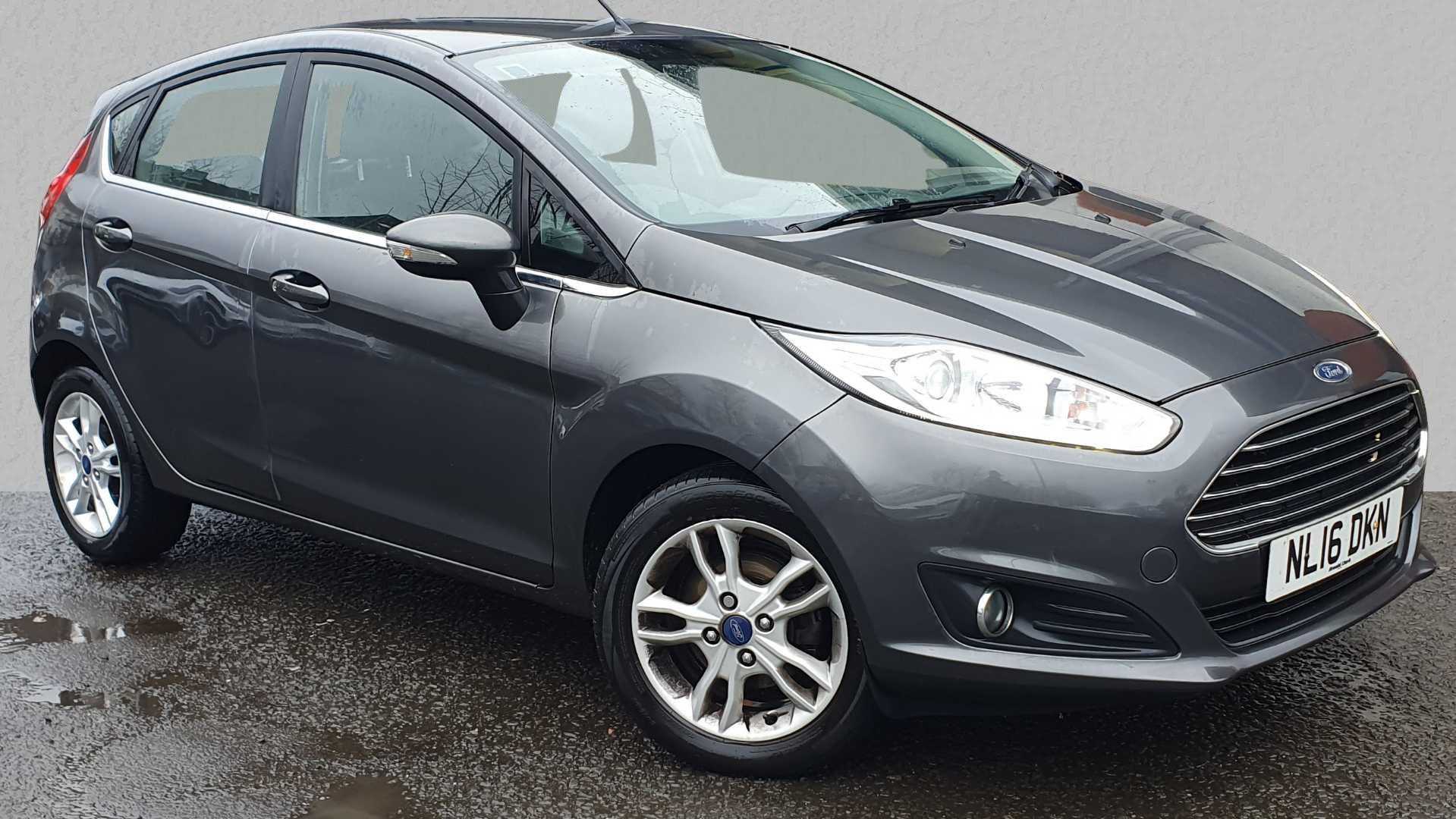 Main listing image - Ford Fiesta