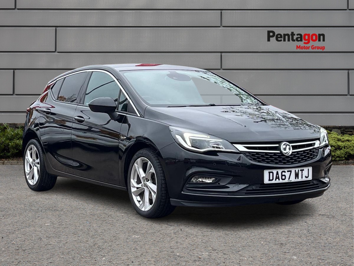 Main listing image - Vauxhall Astra