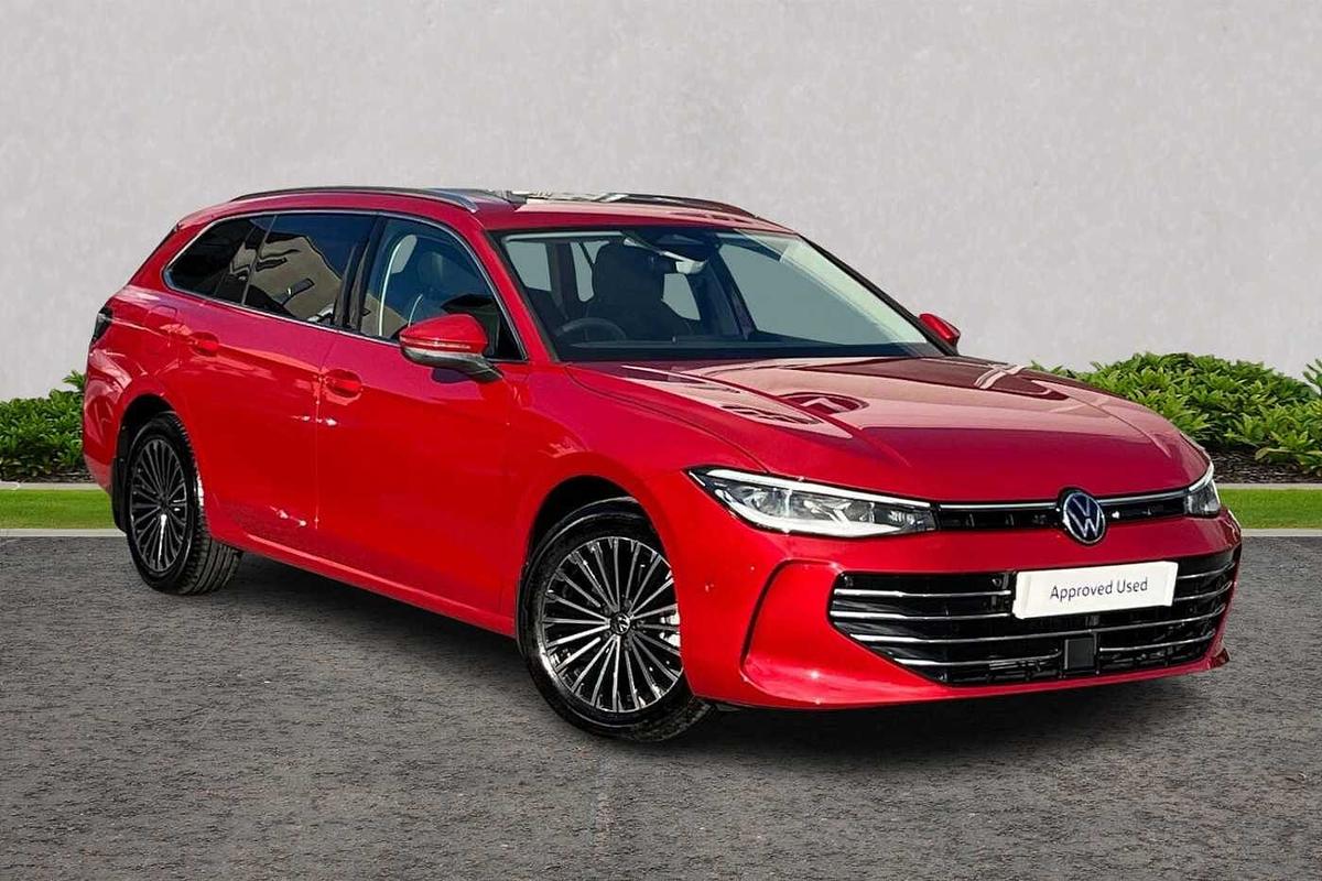 Main listing image - Volkswagen Passat Estate