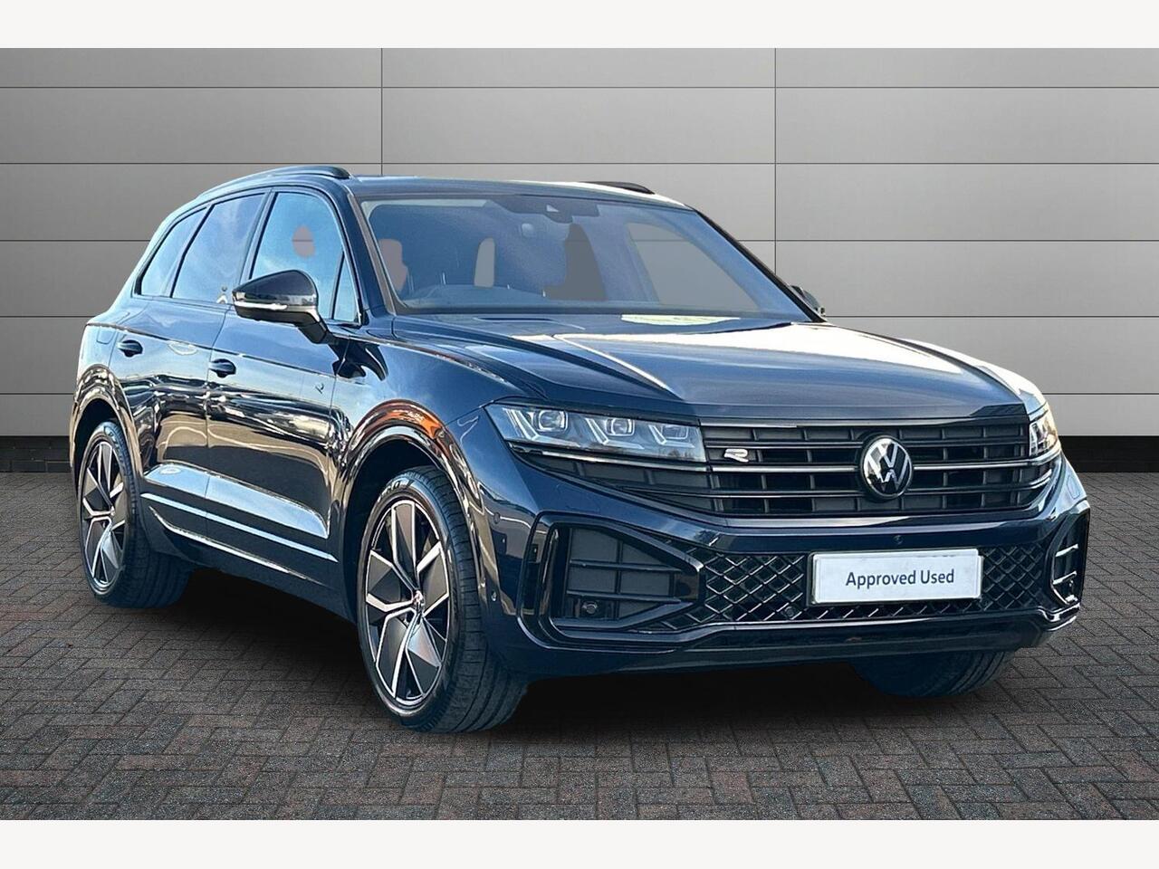 Main listing image - Volkswagen Touareg