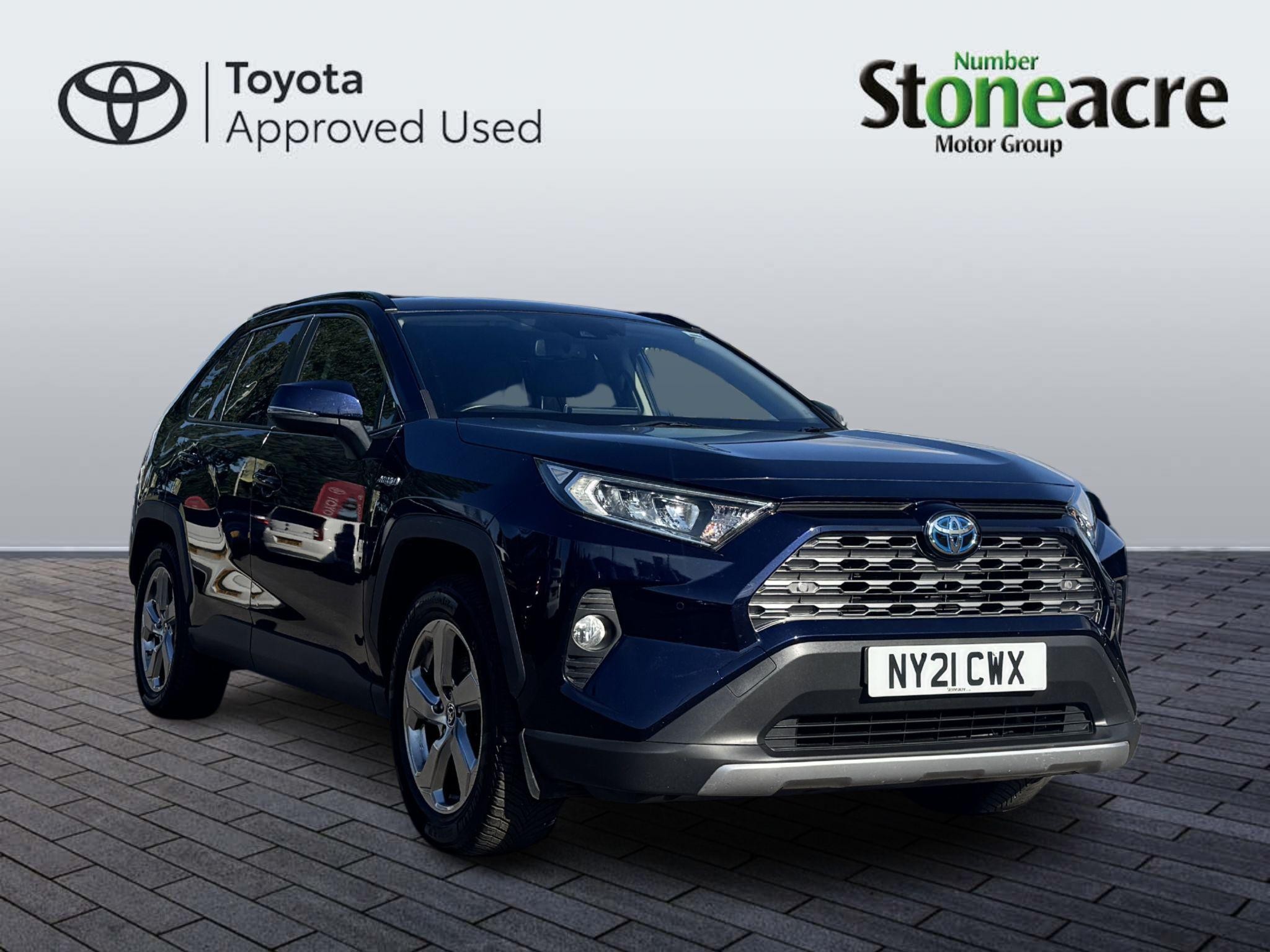 Main listing image - Toyota RAV4