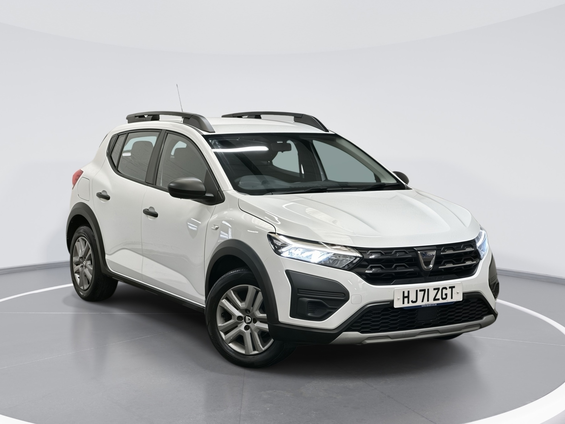 Main listing image - Dacia Sandero Stepway