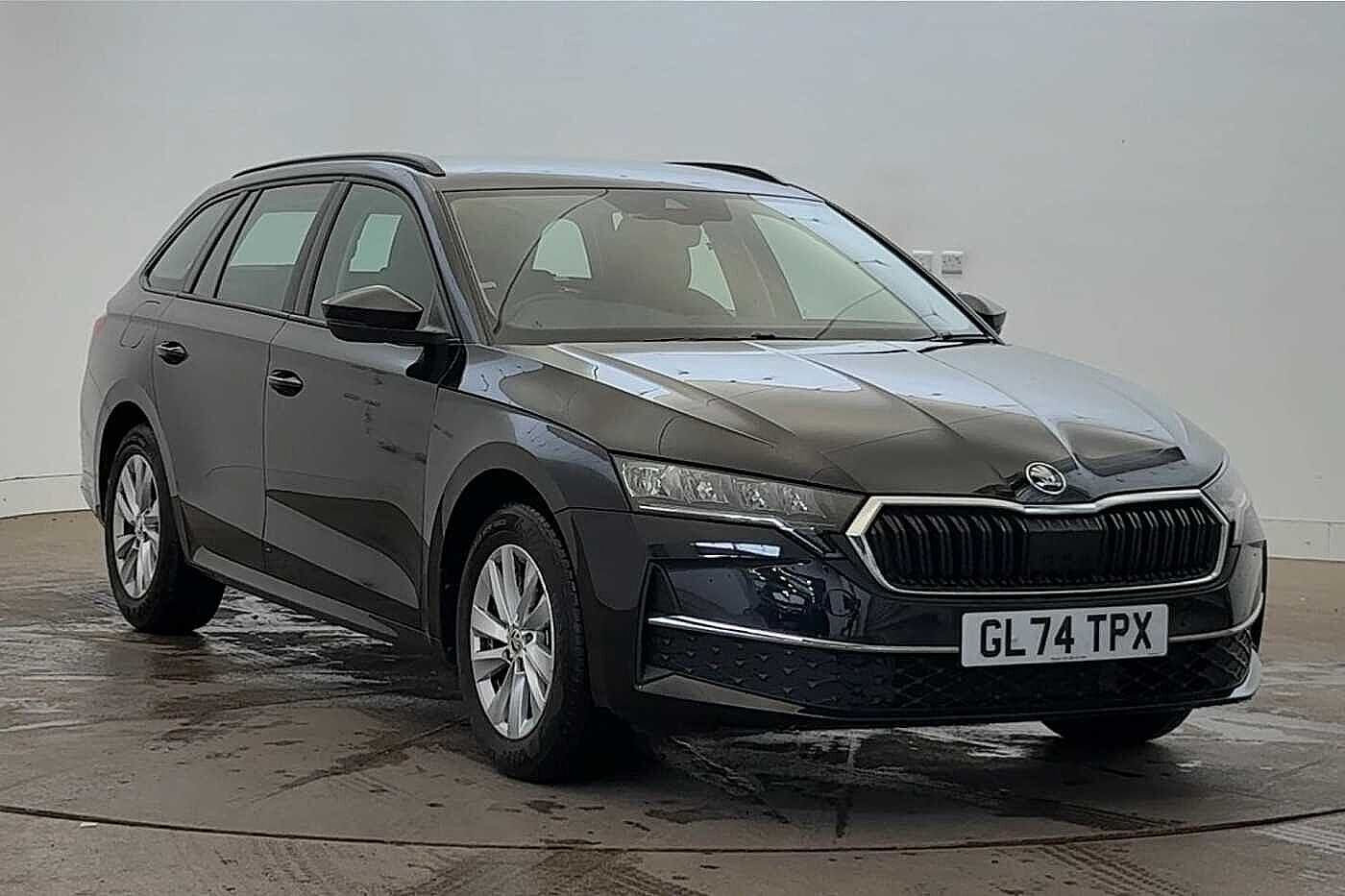 Main listing image - Skoda Octavia Estate