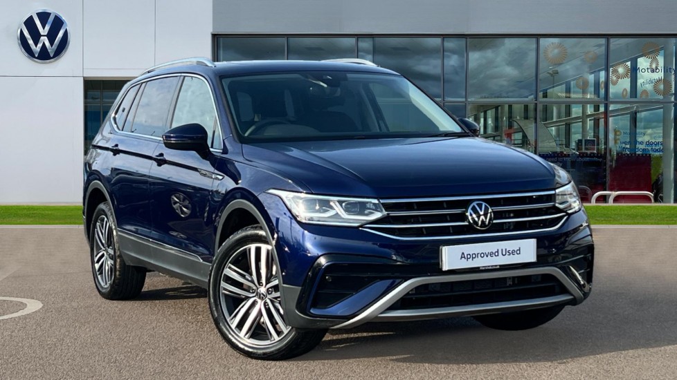 Main listing image - Volkswagen Tiguan Allspace